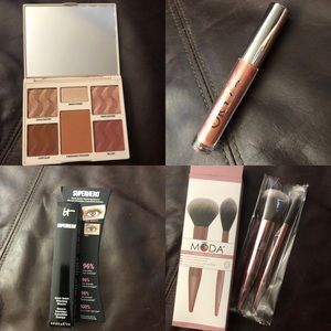 Makeup bundle